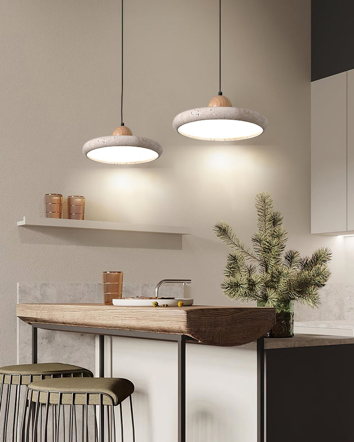 Lampa Siyane z drewna i trawertynu, nowoczesny design do salonu. Wysokiej jakości oświetlenie.