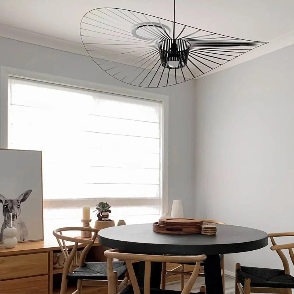 Minimalistyczna lampa wisząca retro do biura lub gabinetu
