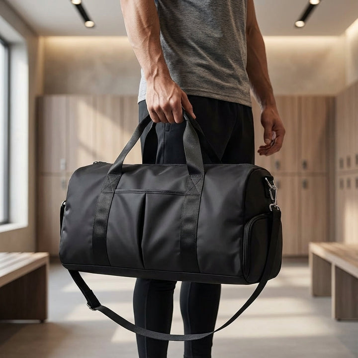 Lekka torba podróżna DryVoyager unisex, idealna na weekendowy wyjazd, z wodoodpornego materiału. Pakowna i wygodna.