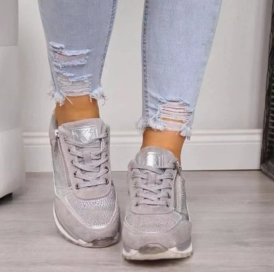 Komfortowe, lekkie damskie sneakersy ortopedyczne z zamkiem, idealne do codziennych aktywności i aktywnego trybu życia.