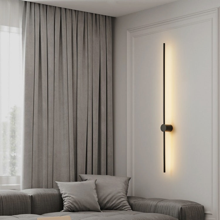 Nowoczesna liniowa lampa LED do wnętrz. Minimalistyczna dekoracja i funkcjonalne oświetlenie ściany.