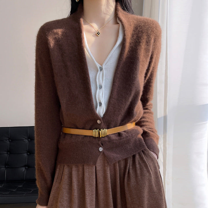 Casualowy sweter damski Alyssa oversize, z dekoltem V i guzikami, stylowy i komfortowy na każdą okazję.