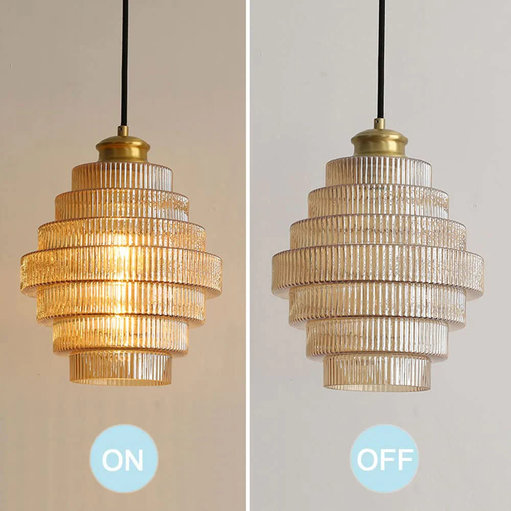 Mosiężna lampa butelkowa, stylowa dekoracja wnętrz, do salonu, jadalni.