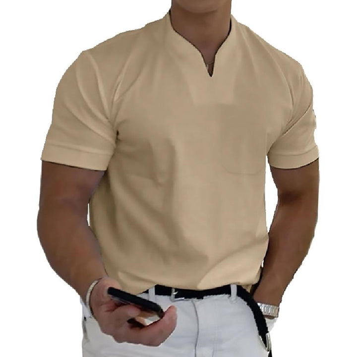 Klasyczny fason męskiej koszulki polo. Elegancki, casualowy, komfortowy. Idealny na lato i smart casual.