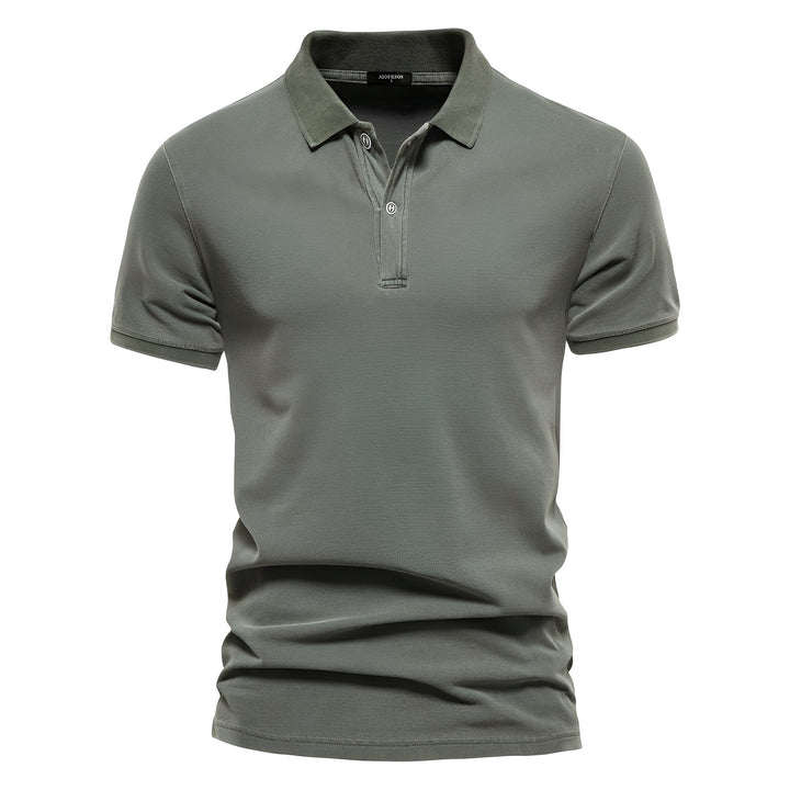 Męska koszula polo slim fit, idealna na lato. Modna, z krótkim rękawem, podkreślająca sylwetkę.