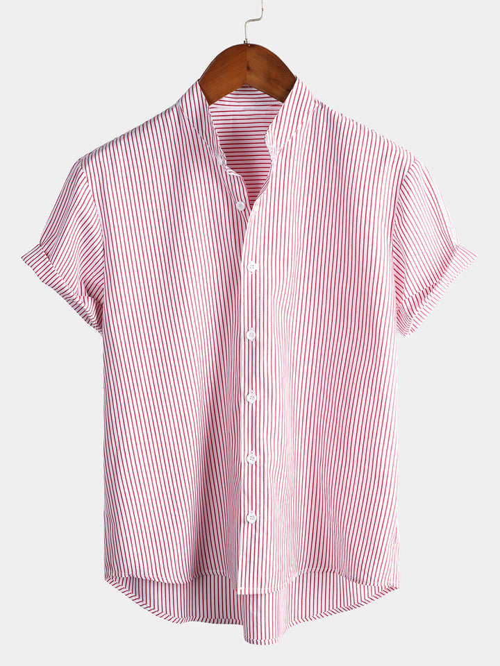 Klasyczny męski top Henley z krótkim rękawem. Nowoczesny pionowy wzór dodaje charakteru. Wygoda i styl.