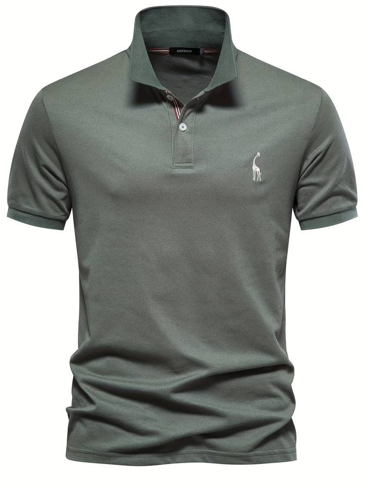 Elegancka męska koszulka polo, doskonała do tworzenia stylizacji smart casual i codziennych. Klasyczny design.