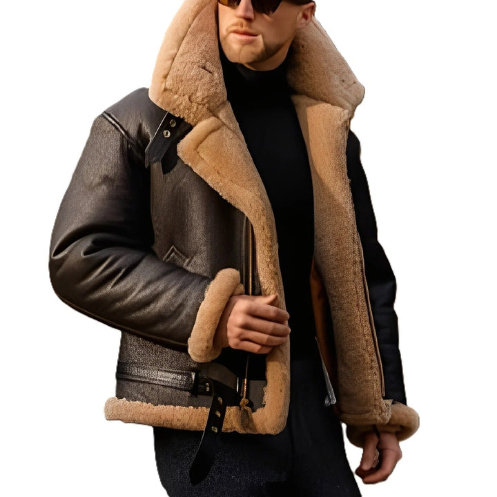 Wytrzymała męska kurtka Brendon, uniwersalna do stylizacji casual. Komfortowa moda męska na chłodne dni.