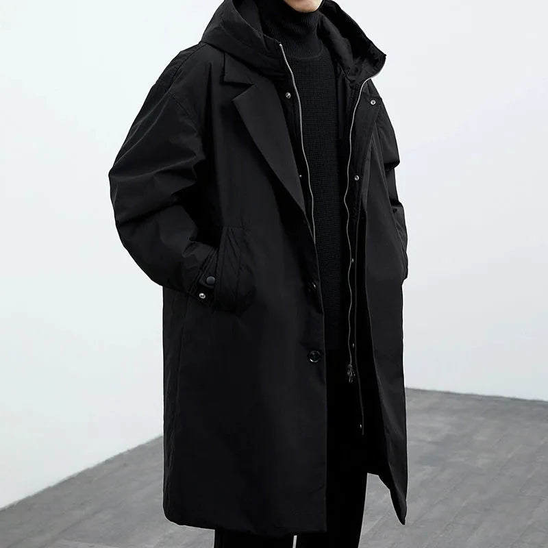 Wygodna męska kurtka zimowa oversize z kapturem, modna i praktyczna odzież na mroźną zimę.