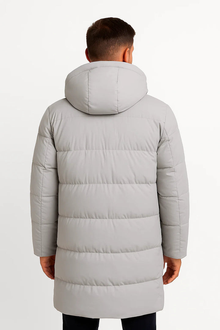 Modna męska parka zimowa, pikowana. Casualowy styl, idealna kurtka na zimę do miejskich aktywności.