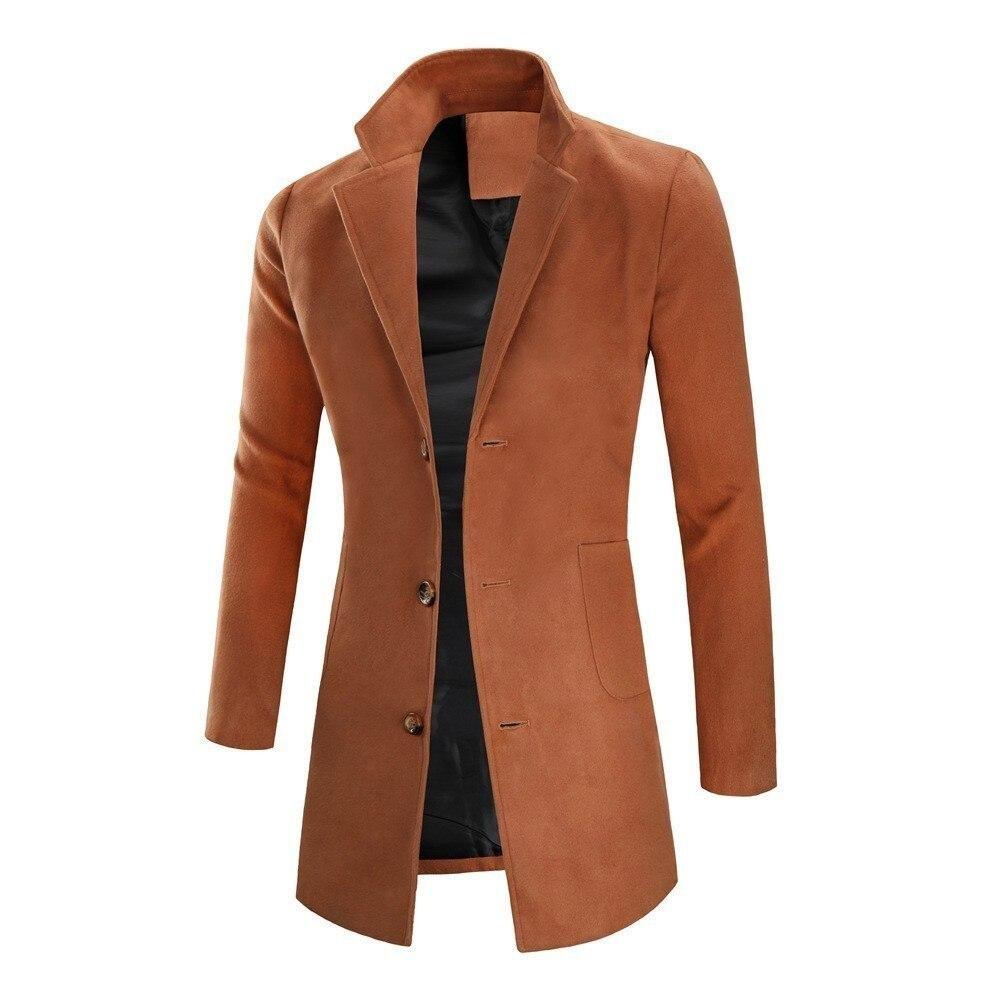 Elegancki długi płaszcz męski zimowy slim fit. Klasyczny krój podkreśla męską sylwetkę. Odzież męska.
