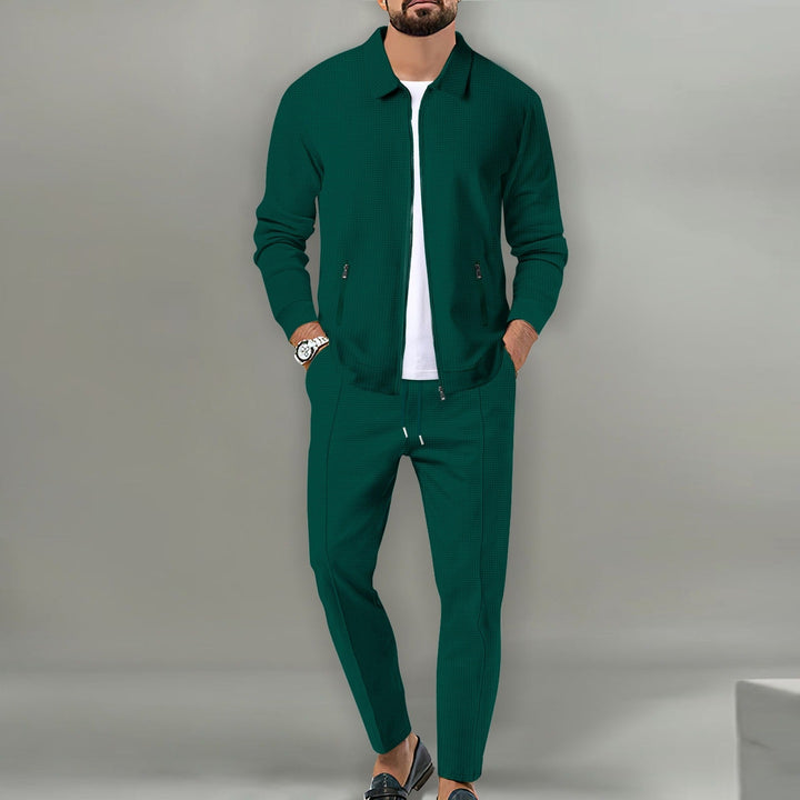 Męski dres całoroczny z zamkiem, zapewnia komfort. Elegancki komplet sportowy, bluza i spodnie dresowe.