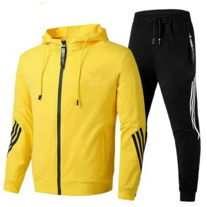 Nowoczesny dres męski sportowy. Wygodny komplet slim fit na co dzień, elastyczna odzież męska na wiosnę i lato.