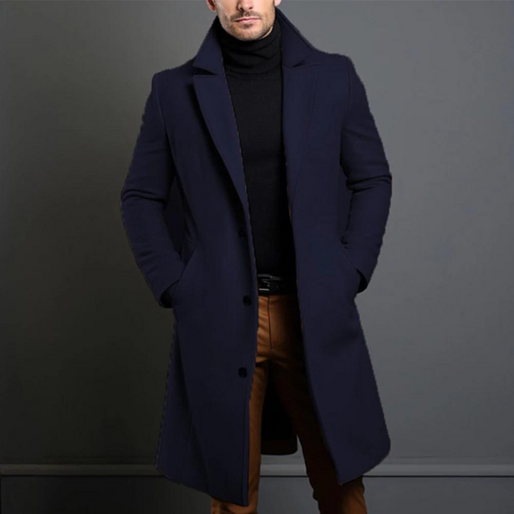 Komfortowy męski płaszcz przejściowy na jesień. Modny, wiatroszczelny, zapewniający elegancję i ciepło.