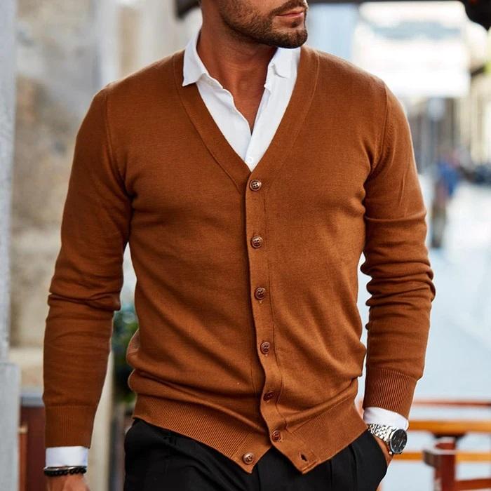 Elegancki męski kardigan, modny sweter na guziki. Doskonały do stylizacji casual i smart casual dla mężczyzn.