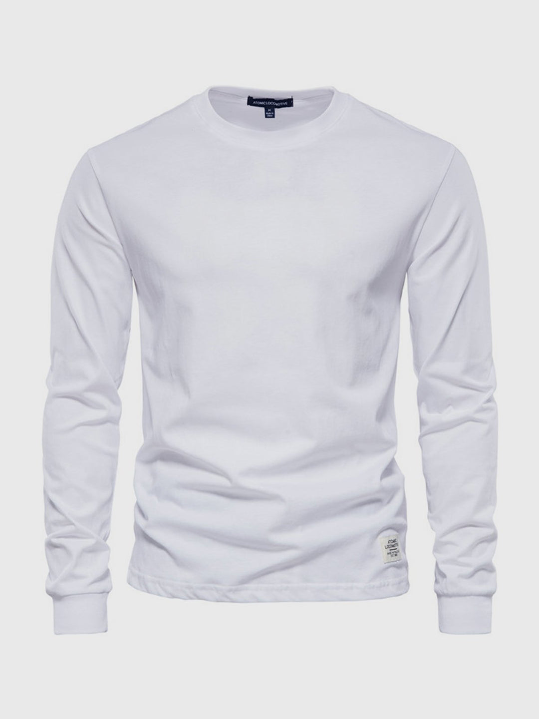 Gładki longsleeve męski, koszulka z długim rękawem do casualowych stylizacji codziennych, niezbędny w odzieży męskiej.