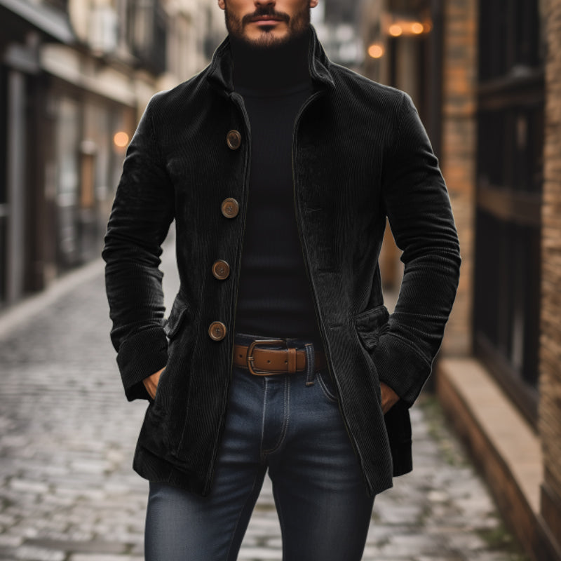 Elegancki krótki płaszcz męski slim fit w stylu vintage. Idealny na jesienne i wiosenne dni.