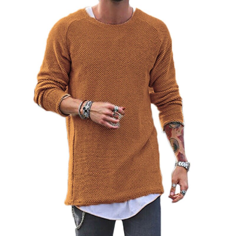 Męski sweter casualowy z dekoltem w łódkę. Prosty, jednokolorowy design pasuje do wielu stylizacji, zapewniając komfort.