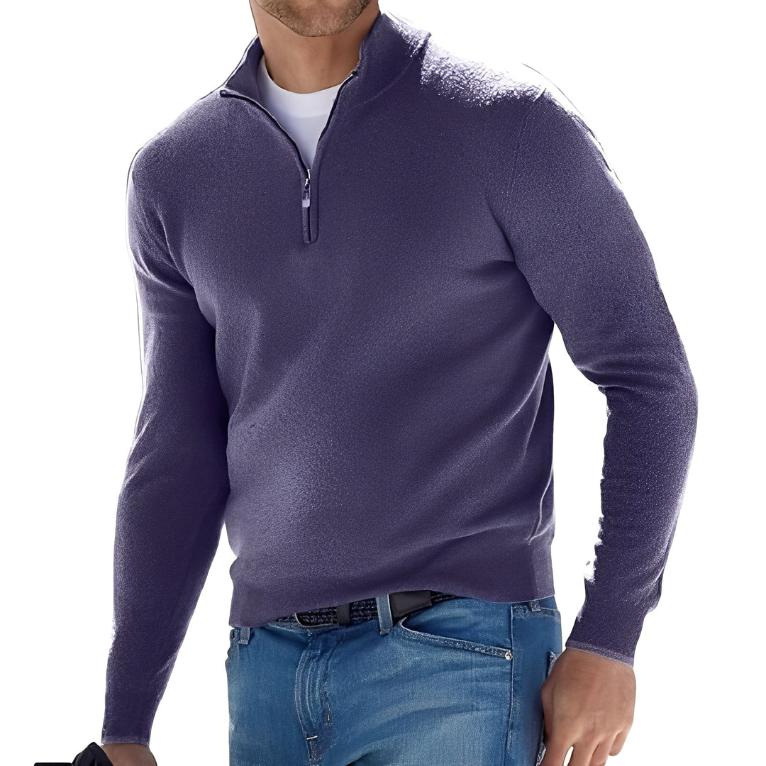 Stylowy męski sweter Fredric z długim rękawem i zamkiem, zapewnia komfort i uniwersalny look na co dzień.