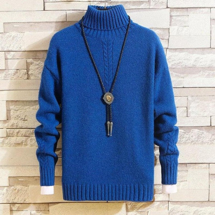 Męski sweter golf z ozdobnym przeszyciem. Elegancki i modny, idealny na jesień i zimę. Klasyczny styl.