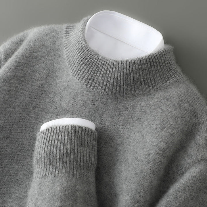 Ciepły męski sweter retro z okrągłym dekoltem. Idealny na jesień i zimę, modny i komfortowy.
