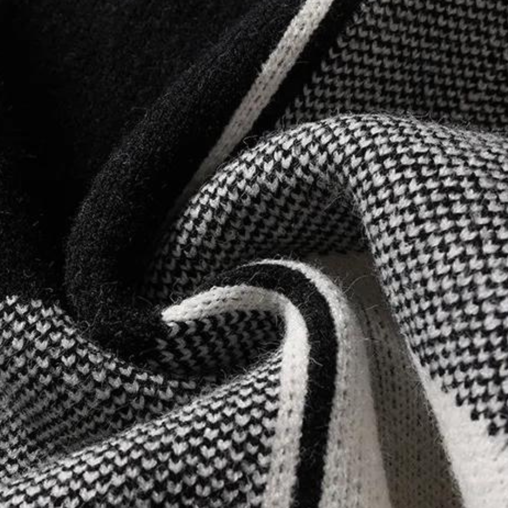 Ciepły, modny męski sweter z geometrycznym wzorem. Idealny wybór na jesień i zimę, okrągły dekolt.