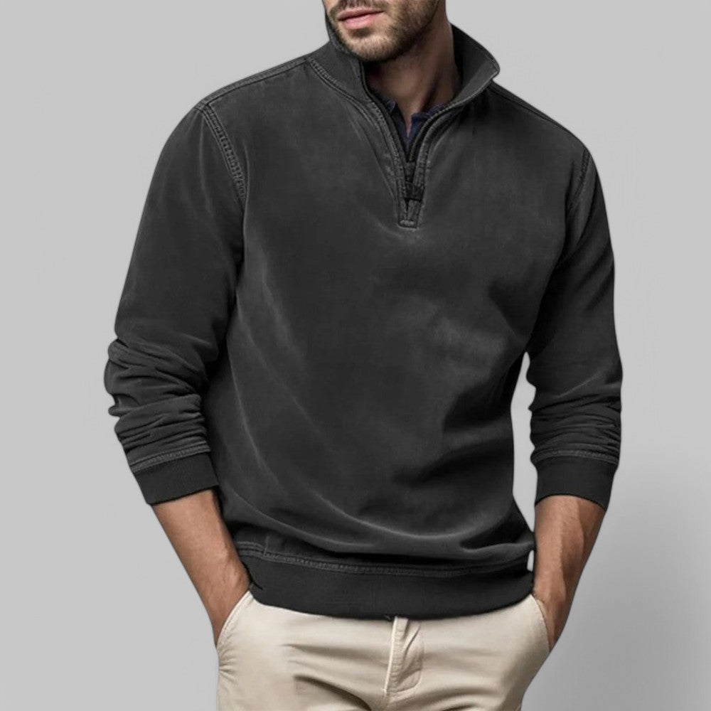 Elegancki męski sweter z zamkiem. Idealny do stylizacji casual i na co dzień. Wygodna moda męska.