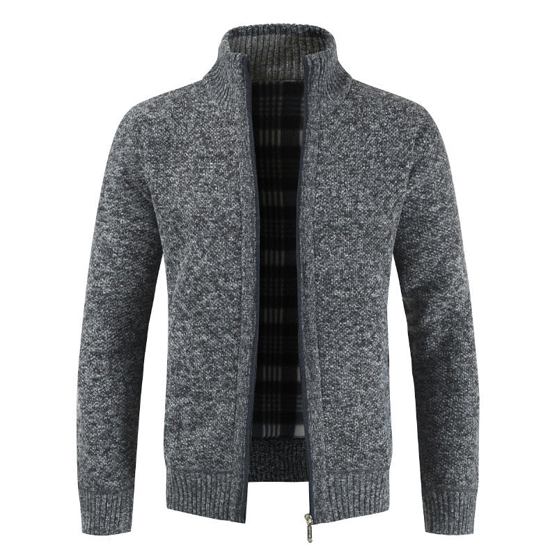 Elegancki i casualowy męski sweter zimowy Rafał. Zapinany, modny dodatek do zimowej garderoby.