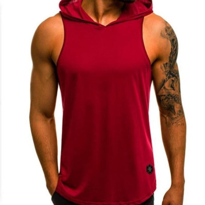 Wygodny męski tank top z kapturem, idealny na co dzień. Koszulka streetwear bez rękawów dla modnego mężczyzny.