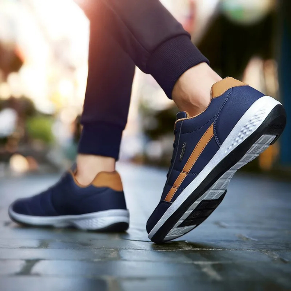 Czarne męskie sneakersy, wygodne buty codzienne, modne obuwie miejskie dla mężczyzn.