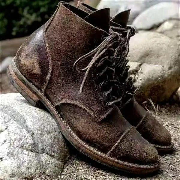 Męskie buty Halfdan – ręcznie wykonane sznurowane obuwie o klasycznym designie. Połączenie stylu i komfortu na lata.