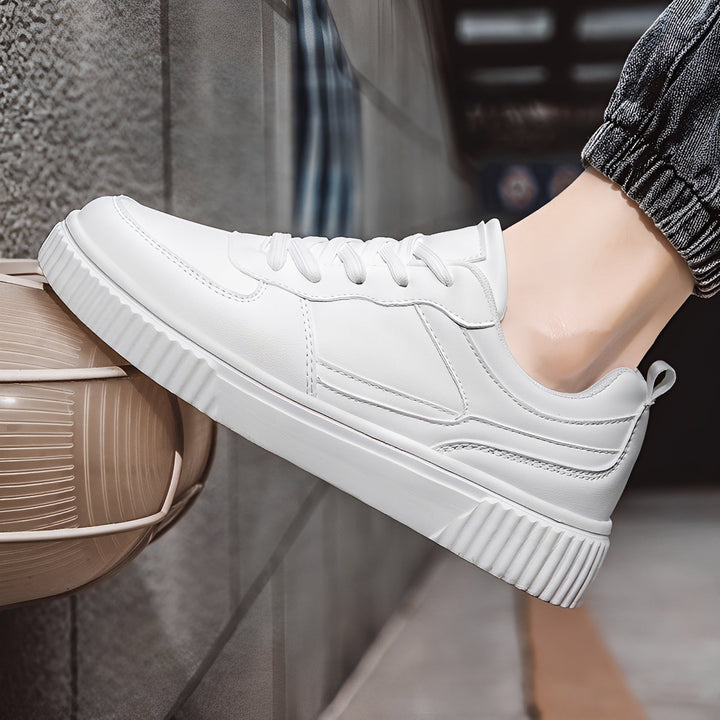 Męskie buty na platformie, stylowe i komfortowe, idealne na co dzień. Obuwie streetwear dla mężczyzn.