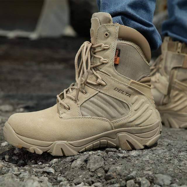 Męskie buty trekkingowe zimowe z zamkiem, idealne na śnieżne szlaki. Wygodne obuwie outdoor dla mężczyzn.