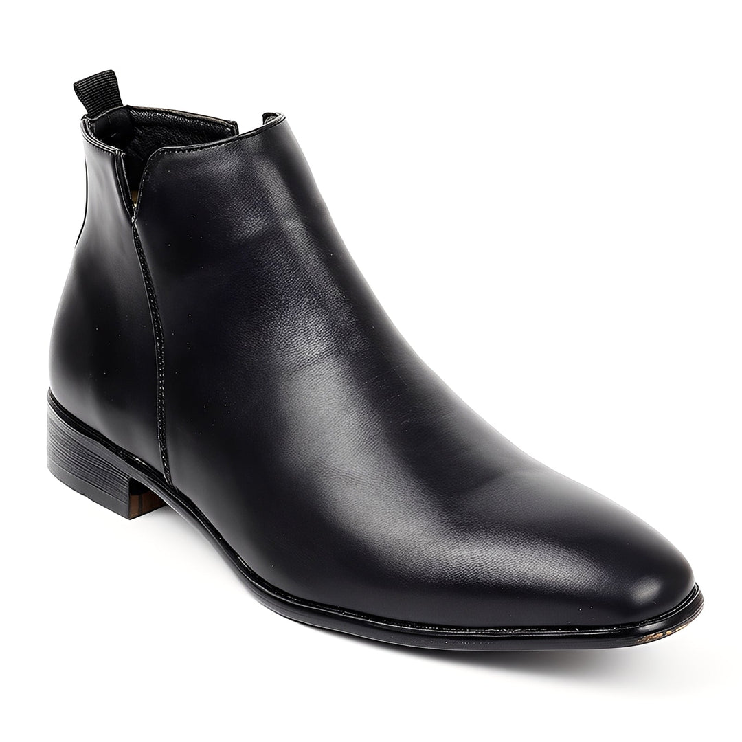 Eleganckie botki męskie Malcom. Modne buty zimowe i jesienne w stylu vintage, idealne do pracy.