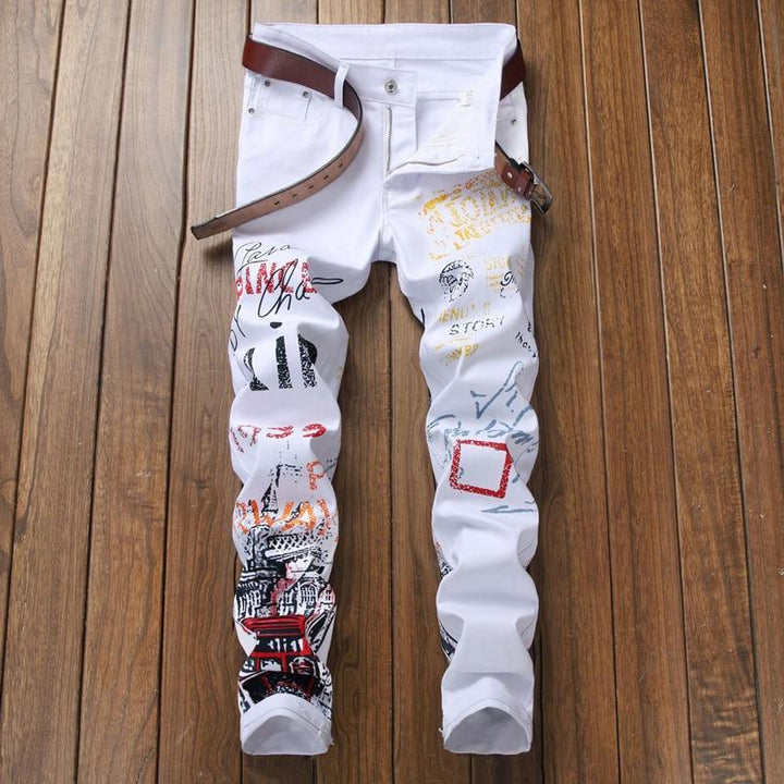 Wyjątkowe męskie jeansy slim fit z artystycznymi nadrukami. Te czarno-białe spodnie to hit męskiej mody streetwear.