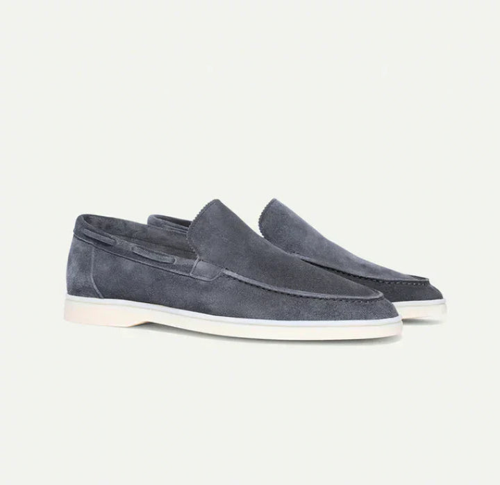 Komfortowe męskie loafersy, idealne obuwie na lato i wiosnę. Modny, klasyczny design.