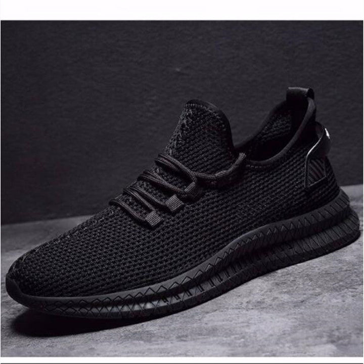 Oddychające męskie sneakersy sportowe do użytku codziennego i lekkiego treningu.