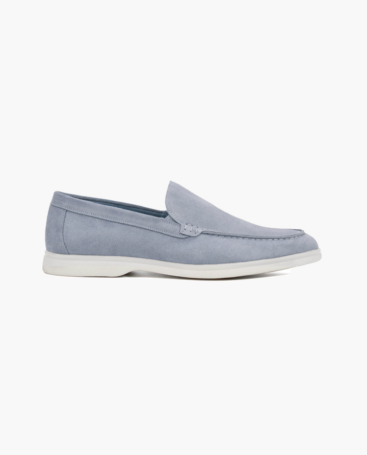 Eleganckie mokasyny męskie, wsuwane buty smart casual, podkreślające dobry styl męski.