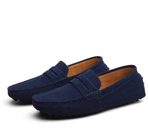 Wysokiej jakości męskie mokasyny wsuwane. Klasyczny włoski styl, eleganckie i komfortowe buty do codziennych stylizacji.