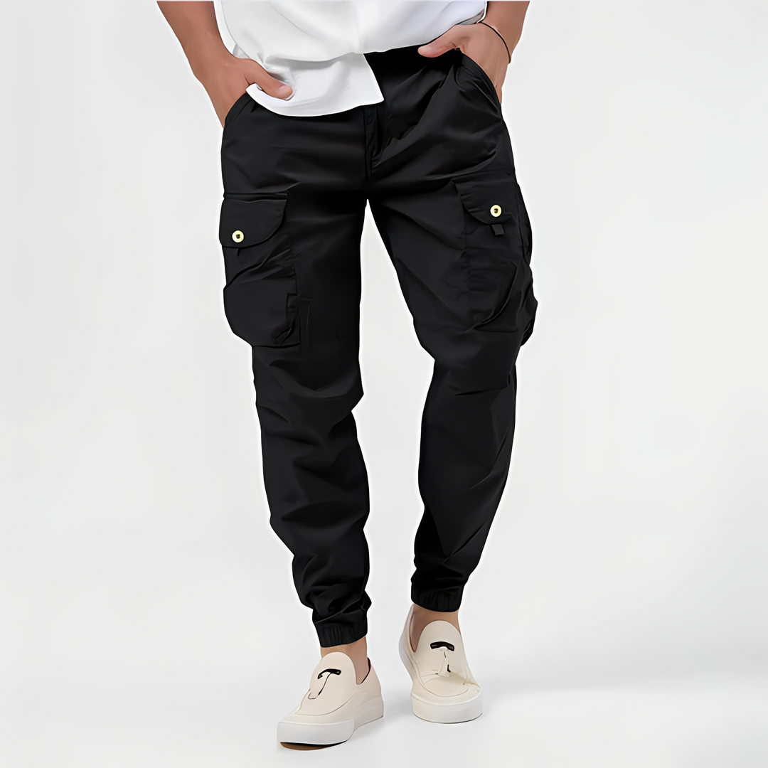 Stylowe męskie spodnie cargo z nowoczesnym designem i licznymi kieszeniami. Idealne na sezon i do codziennych outfitów.