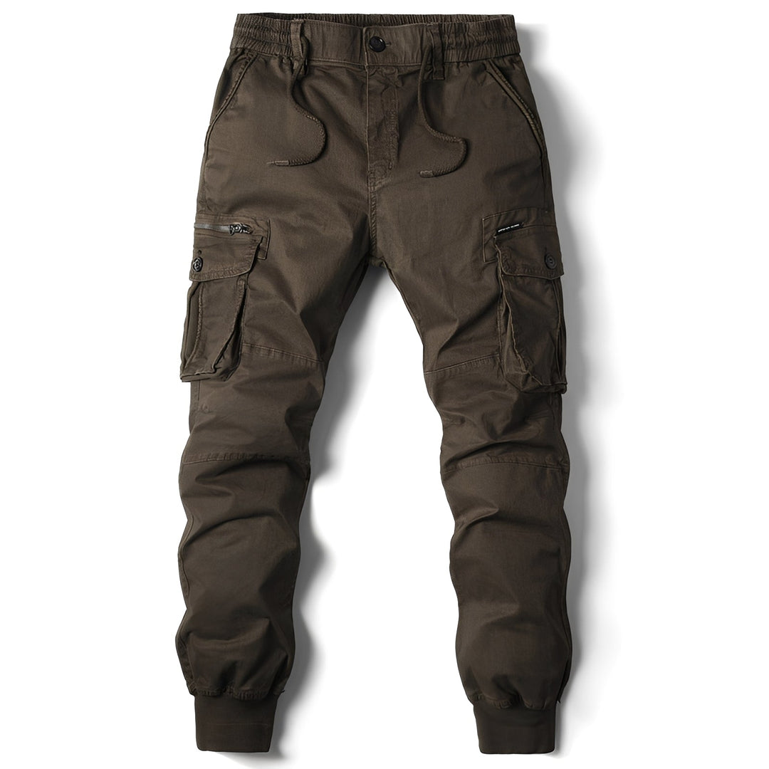 Komfortowe męskie spodnie cargo jogger do noszenia na co dzień, w modnym designie.