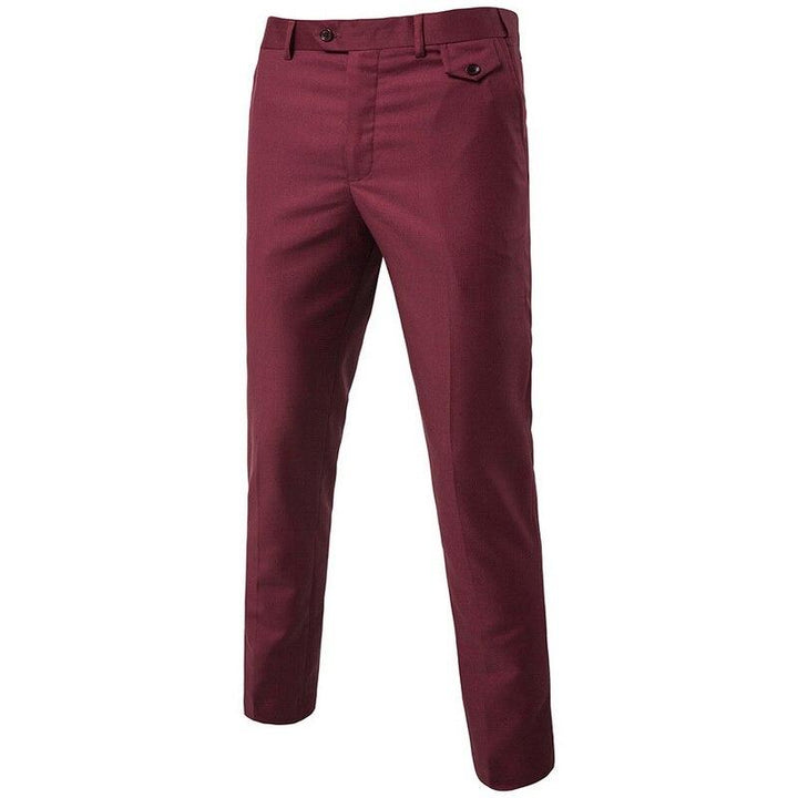 Czarne eleganckie spodnie materiałowe slim fit, doskonałe na formalne okazje.