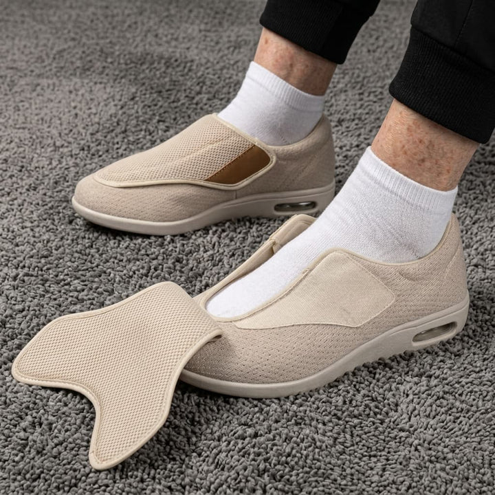 Męskie casualowe sneakersy, wsuwane. Idealne do codziennego użytku, lekkie i praktyczne.