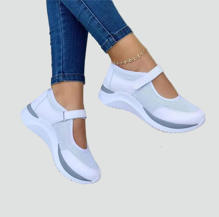 Białe damskie sneakersy siateczkowe z wygodnym zapięciem na rzep