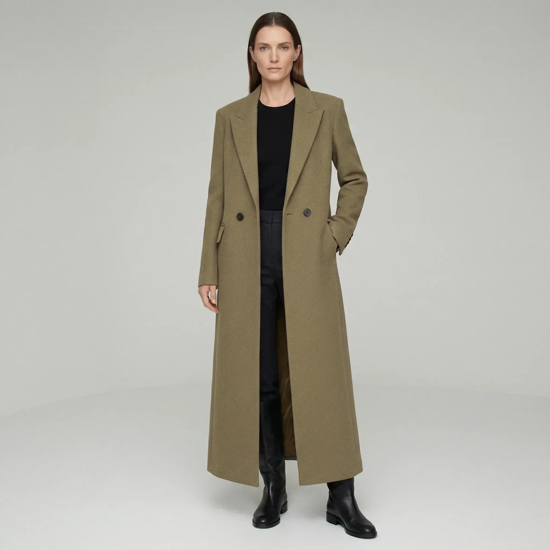 Stylowy płaszcz w kolorze khaki o dopasowanym kroju maxi