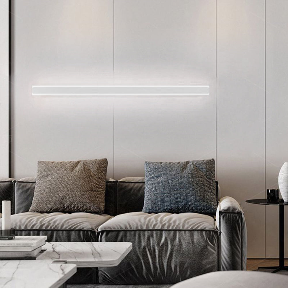 Lampa ścienna LED, nowoczesna i minimalistyczna, doskonała do sypialni i salonu.