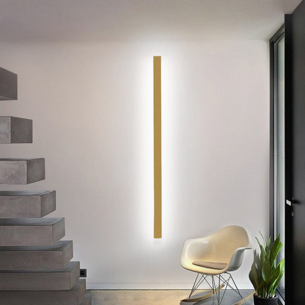 Prosta, minimalistyczna lampa ścienna LED, nowoczesne oświetlenie do salonu i przedpokoju.