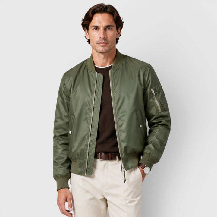 Męska kurtka bomber khaki w stylu casual, idealna na co dzień