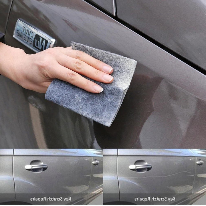 Ściereczka do auto detailingu i pielęgnacji samochodu. Łatwe usuwanie rys, odnowa i polerowanie lakieru.