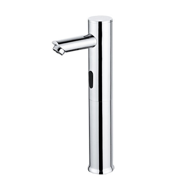 Bateria łazienkowa bezdotykowa. Elegancki chrom, czujnik ruchu, nowoczesna estetyka.